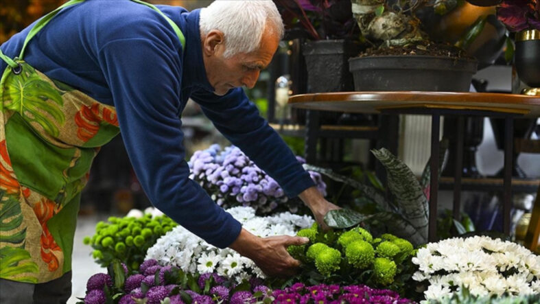 Esnafa Anneler Günü'nde 100 Milyar Lira Ciro